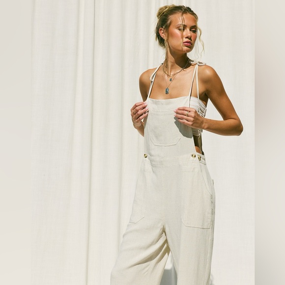Linen Overalls - Picture 6 of 6